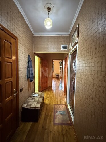Продаётся 3-комн. вторичка 65 м², м. Ази Асланов, photo 6 from 16