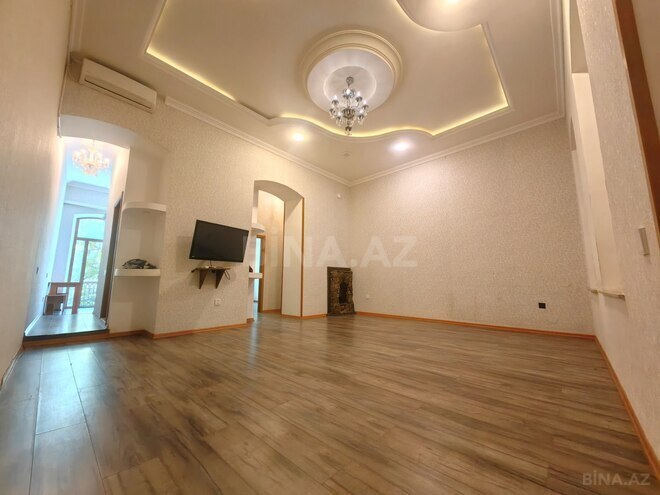 Продаётся 3-комн. вторичка 110 м², м. Сахил, photo 19 from 32