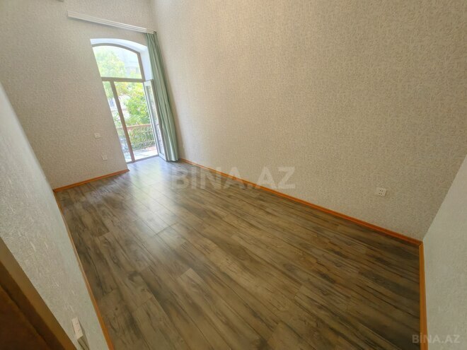 Продаётся 3-комн. вторичка 110 м², м. Сахил, photo 13 from 32