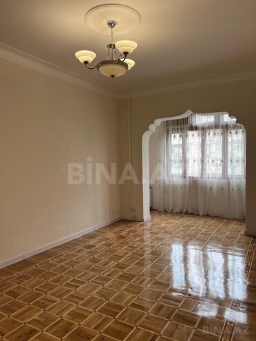 Продаётся 4-комн. вторичка 100 м², м. Ахмедлы, photo 3 from 16