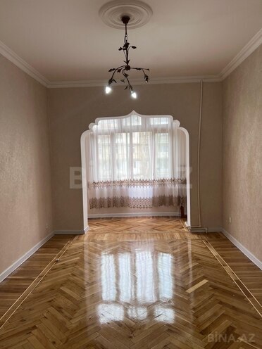 Продаётся 4-комн. вторичка 100 м², м. Ахмедлы, photo 1 from 16