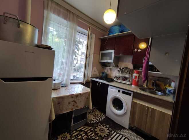Satılır 2 otaqlı köhnə tikili 65 m², Xalqlar Dostluğu m., photo 17 from 27