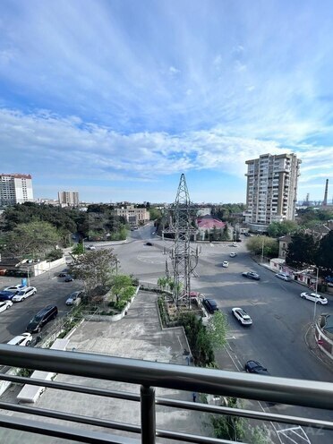 Satılır 3 otaqlı yeni tikili 130 m², Qara Qarayev m., photo 7 from 14