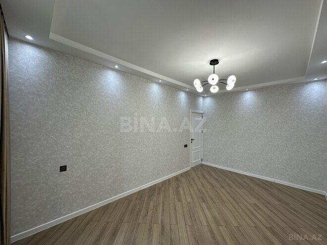 Satılır 4 otaqlı köhnə tikili 100 m², Bakıxanov q., photo 17 from 30