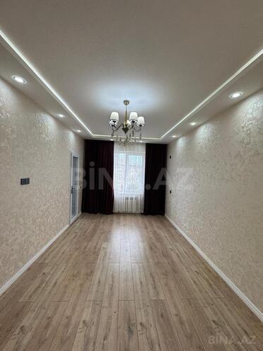 Продаётся 3-комн. вторичка 65 м², м. Ази Асланов, photo 4 from 17