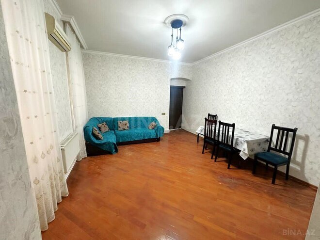 İcarəyə verilir 2 otaqlı köhnə tikili 75 m², Bayıl q., photo 3 from 11