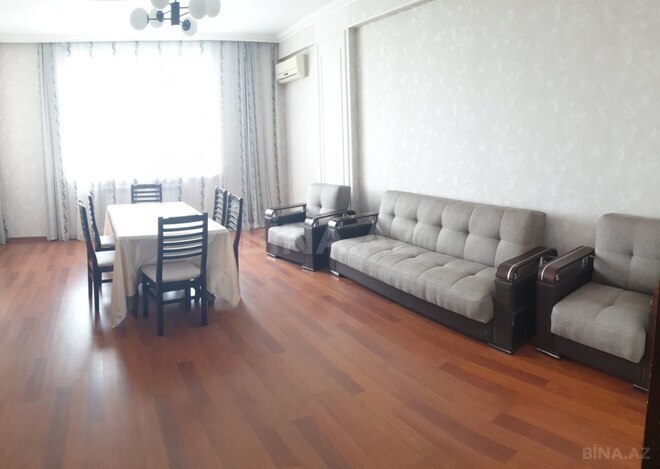 İcarəyə verilir 3 otaqlı yeni tikili 138 m², İnşaatçılar m., photo 3 from 18