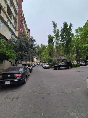 Продаётся 2-комн. вторичка 48 м², м. Иншаатчылар, photo 16 from 21