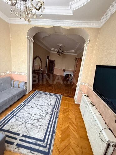 İcarəyə verilir 3 otaqlı köhnə tikili 70 m², Şah İsmayıl Xətai m., photo 4 from 13