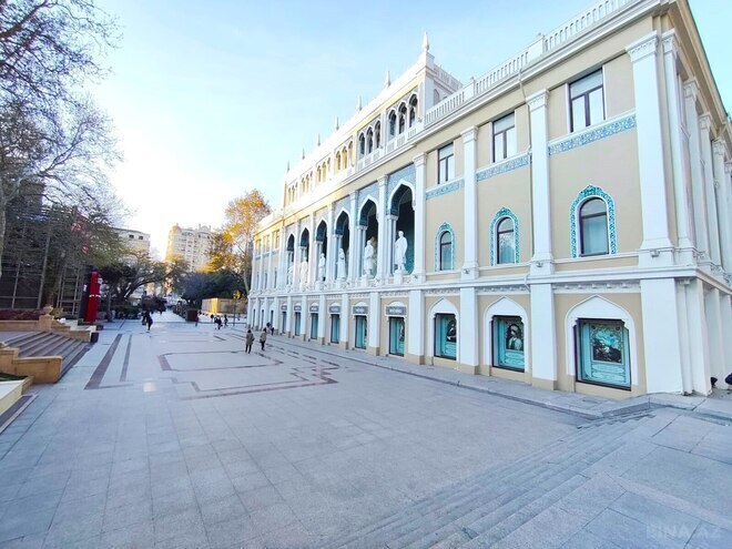Сдаётся 2-комн. вторичка 80 м², м. Ичеришехер, photo 1 from 25