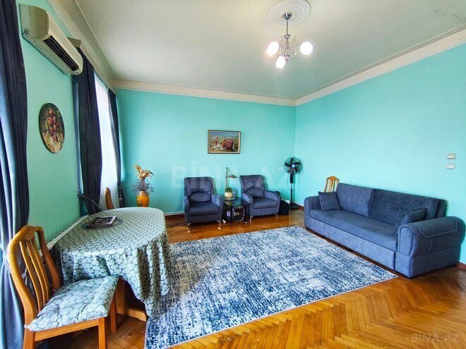 Сдаётся 2-комн. вторичка 80 м², м. Ичеришехер, photo 7 from 25