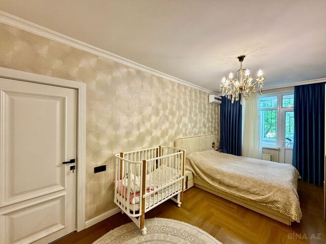 Satılır 4 otaqlı köhnə tikili 110 m², Neftçilər m., photo 15 from 31