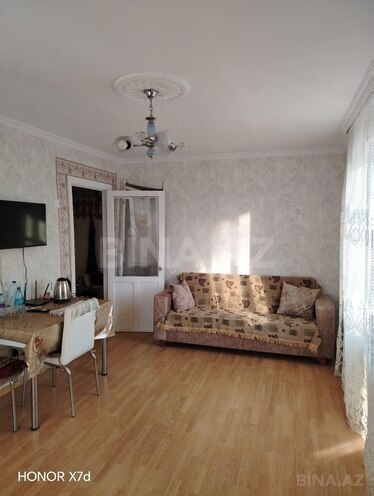 Сдаётся 1-комн. вторичка 36 м², м. Нефтчиляр, photo 1 from 9