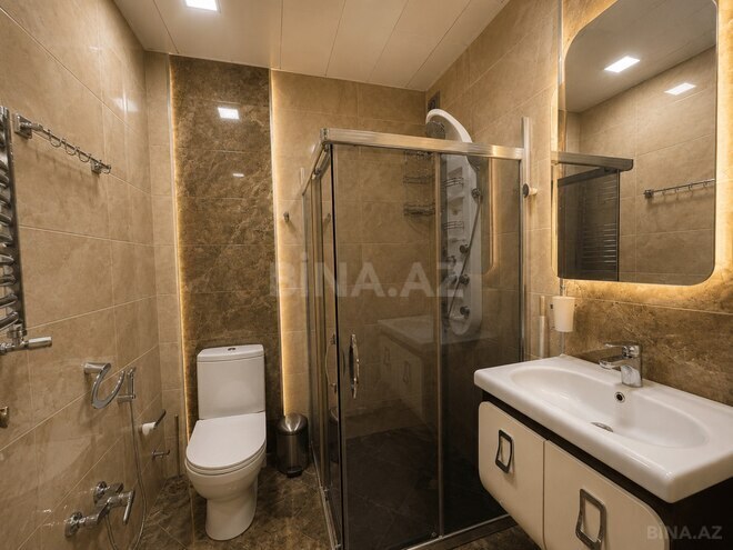 Сдаётся 3-комн. новостройка 120 м², м. 8 ноября, photo 7 from 11
