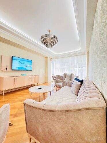 Сдаётся 3-комн. новостройка 140 м², м. Сахил, photo 5 from 16