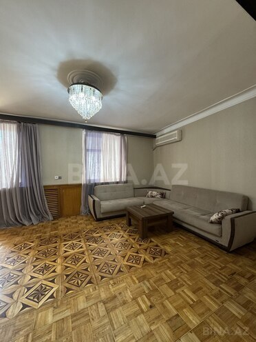Сдаётся 3-комн. вторичка 80 м², м. Элмляр Академиясы, photo 4 from 16