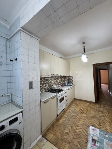 Сдаётся 3-комн. вторичка 80 м², м. Элмляр Академиясы, photo 7 from 16