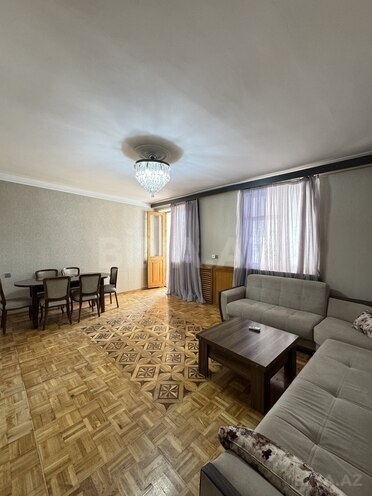 Сдаётся 3-комн. вторичка 80 м², м. Элмляр Академиясы, photo 1 from 16