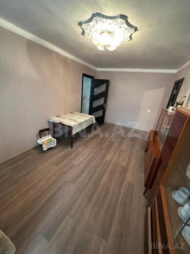 Продаётся 2-комн. вторичка 55 м², м. Нефтчиляр, photo 1 from 9