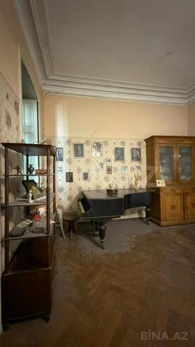 Продаётся 3-комн. вторичка 142 м², м. Ичеришехер, photo 24 from 30
