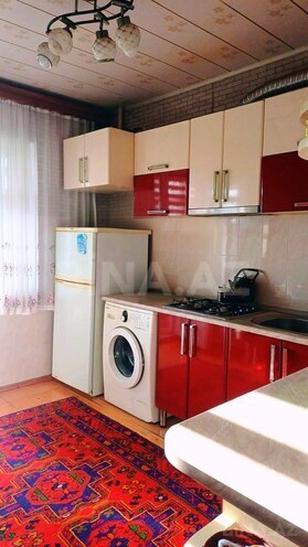 Satılır 3 otaqlı köhnə tikili 85.5 m², Qara Qarayev m., photo 13 from 17