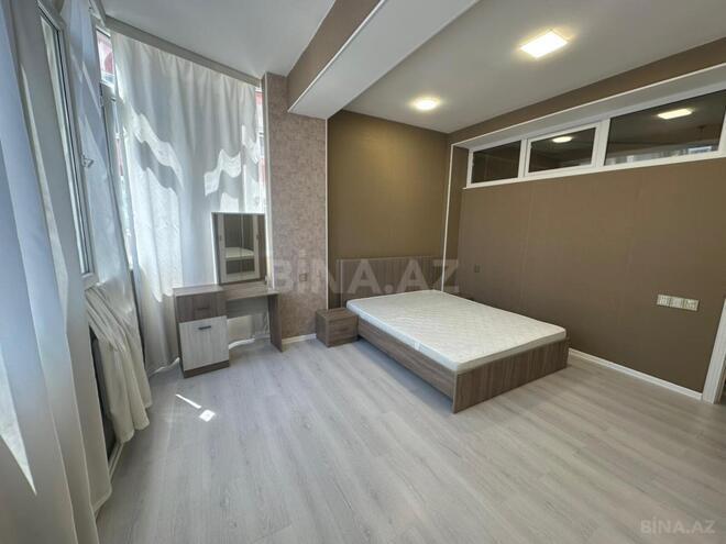 Сдаётся 2-комн. новостройка 70 м², м. Нефтчиляр, photo 8 from 12