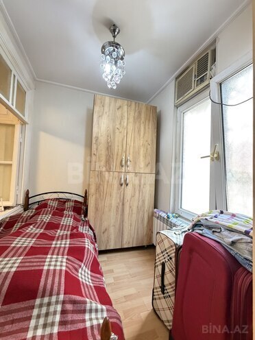 Satılır 2 otaqlı köhnə tikili 45 m², Sahil m., photo 8 from 13