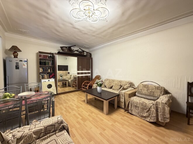 Satılır 2 otaqlı köhnə tikili 45 m², Sahil m., photo 3 from 13