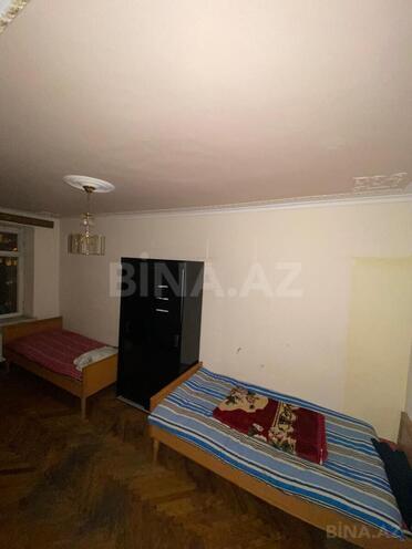 Сдаётся 3-комн. вторичка 70 м², м. Элмляр Академиясы, photo 3 from 10