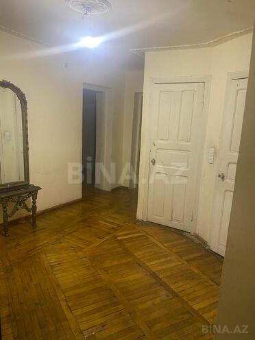 Сдаётся 3-комн. вторичка 70 м², м. Элмляр Академиясы, photo 8 from 10