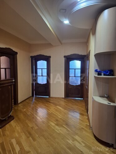 Сдаётся 3-комн. новостройка 125 м², м. Мемар Аджеми, photo 1 from 13