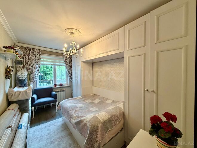 Satılır 3 otaqlı köhnə tikili 80 m², Xalqlar Dostluğu m., photo 10 from 25