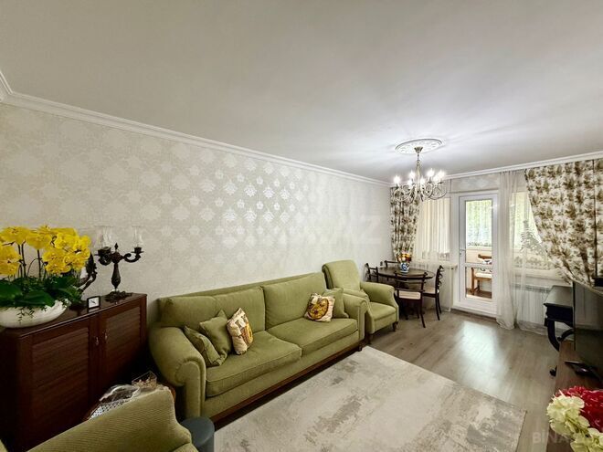 Satılır 3 otaqlı köhnə tikili 80 m², Xalqlar Dostluğu m., photo 1 from 25