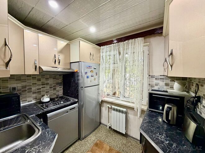 Satılır 3 otaqlı köhnə tikili 80 m², Xalqlar Dostluğu m., photo 19 from 25