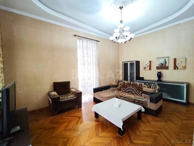 İcarəyə verilir 4 otaqlı köhnə tikili 120 m², Sahil m., photo 8 from 31