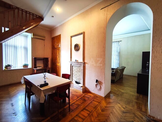 İcarəyə verilir 4 otaqlı köhnə tikili 120 m², Sahil m., photo 5 from 31