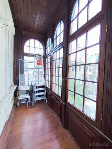 İcarəyə verilir 4 otaqlı köhnə tikili 120 m², Sahil m., photo 19 from 31