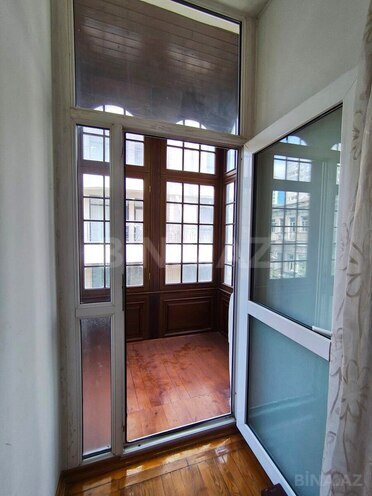 İcarəyə verilir 4 otaqlı köhnə tikili 120 m², Sahil m., photo 17 from 31