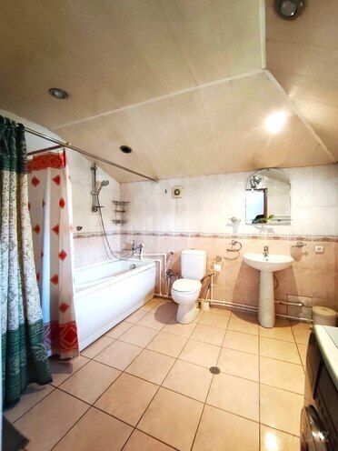 İcarəyə verilir 4 otaqlı köhnə tikili 120 m², Sahil m., photo 30 from 31