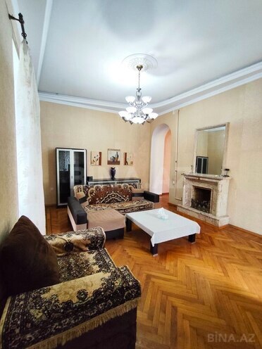İcarəyə verilir 4 otaqlı köhnə tikili 120 m², Sahil m., photo 9 from 31