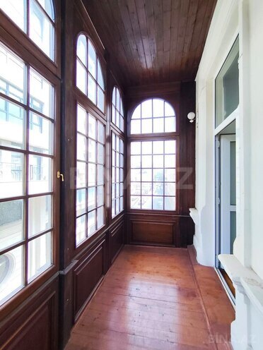 İcarəyə verilir 4 otaqlı köhnə tikili 120 m², Sahil m., photo 18 from 31