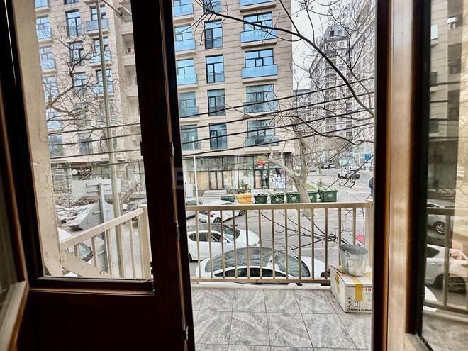 İcarəyə verilir 3 otaqlı köhnə tikili 88 m², 28 May m., photo 12 from 13