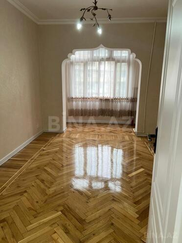 Продаётся 4-комн. вторичка 100 м², м. Ахмедлы, photo 3 from 12