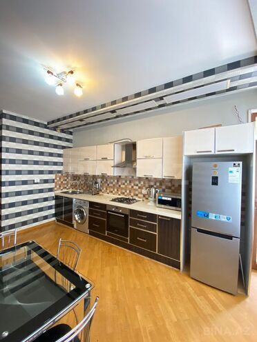 Сдаётся 3-комн. новостройка 135 м², м. Элмляр Академиясы, photo 18 from 27