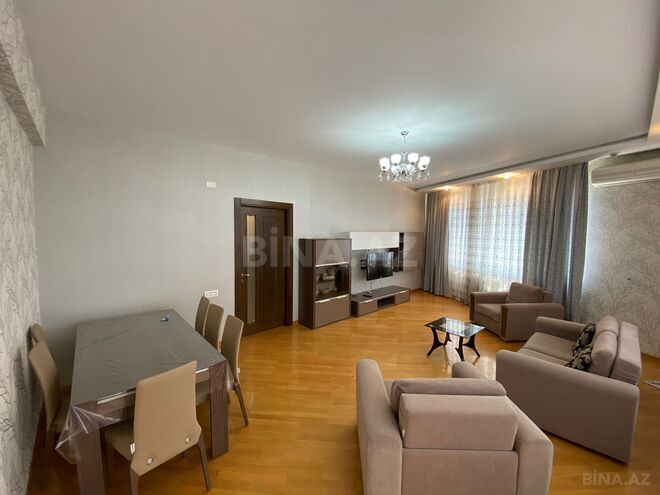 Сдаётся 3-комн. новостройка 135 м², м. Элмляр Академиясы, photo 6 from 27