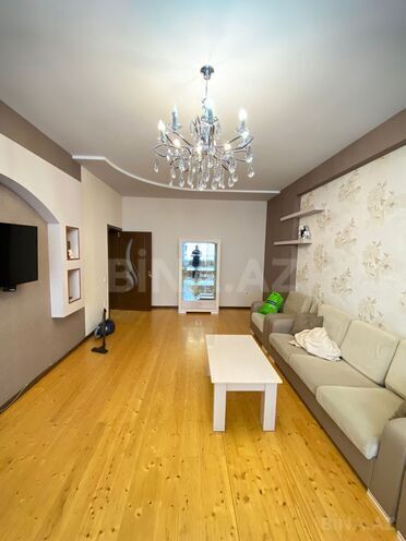 Сдаётся 2-комн. новостройка 80 м², пос. Бадамдар, photo 3 from 17