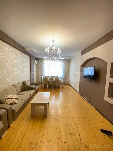 Сдаётся 2-комн. новостройка 80 м², пос. Бадамдар, photo 1 from 17