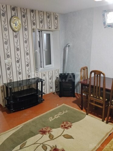 İcarəyə verilir 2 otaqlı həyət evi/bağ evi 65 m², İnşaatçılar m., photo 1 from 12