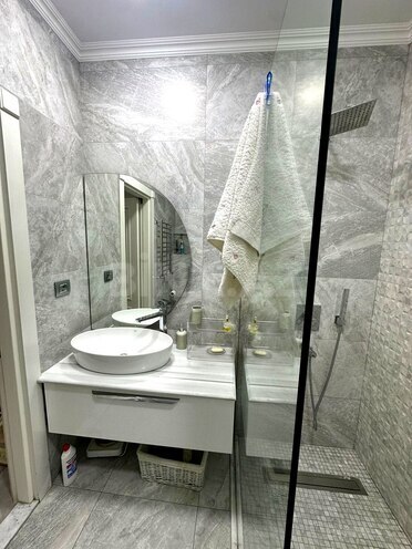 Сдаётся 2-комн. новостройка 90 м², м. Мемар Аджеми, photo 8 from 12