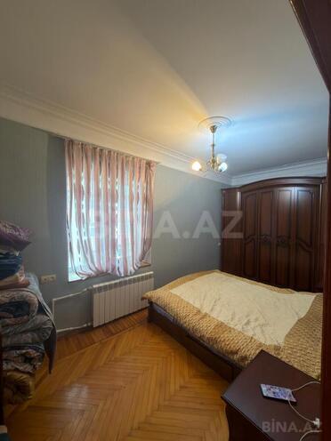 Продаётся 2-комн. вторичка 60 м², м. Элмляр Академиясы, photo 7 from 10